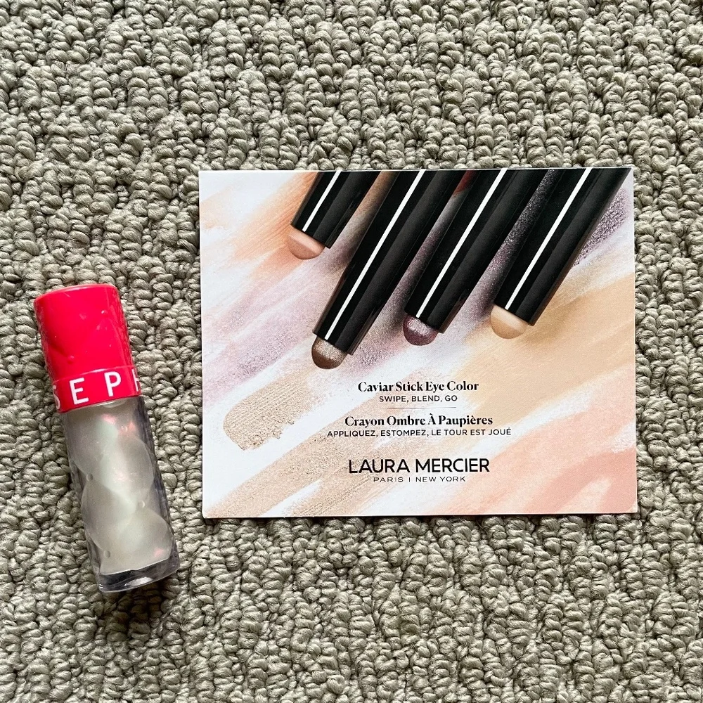 Bundle of Sephora Outrageous Plump Hydrating Lip Gloss & Laura Mercier Eyshadow